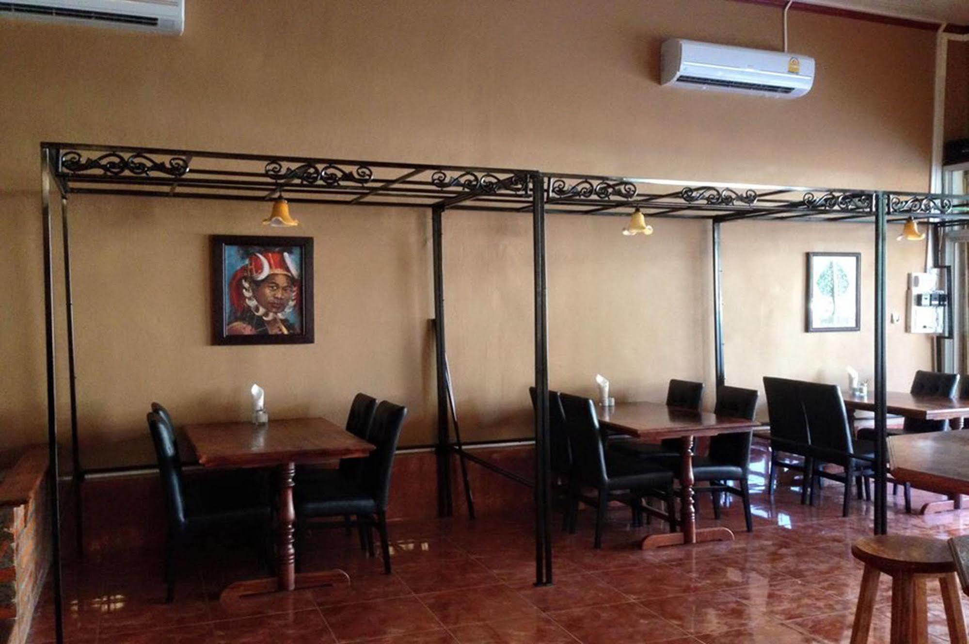 Pilgrim'S Kitchen & Inn Savannakhet Luaran gambar
